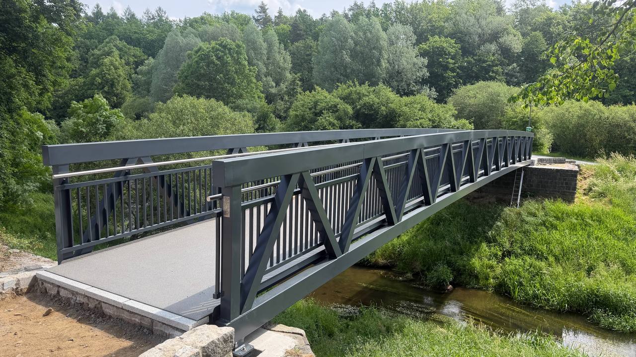 Aluminium truss footbridge Am Stausee in Sohland an der Spree